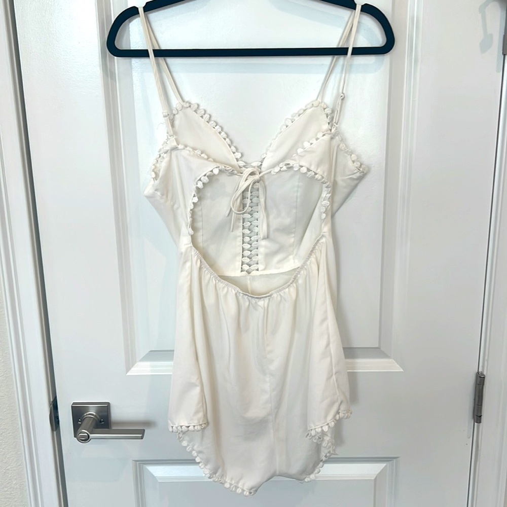Eyelet Open Back Romper - Picture 3 of 6